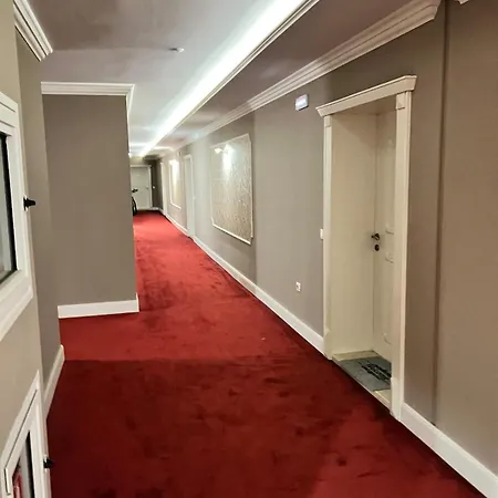 With Underground Parking Appartement